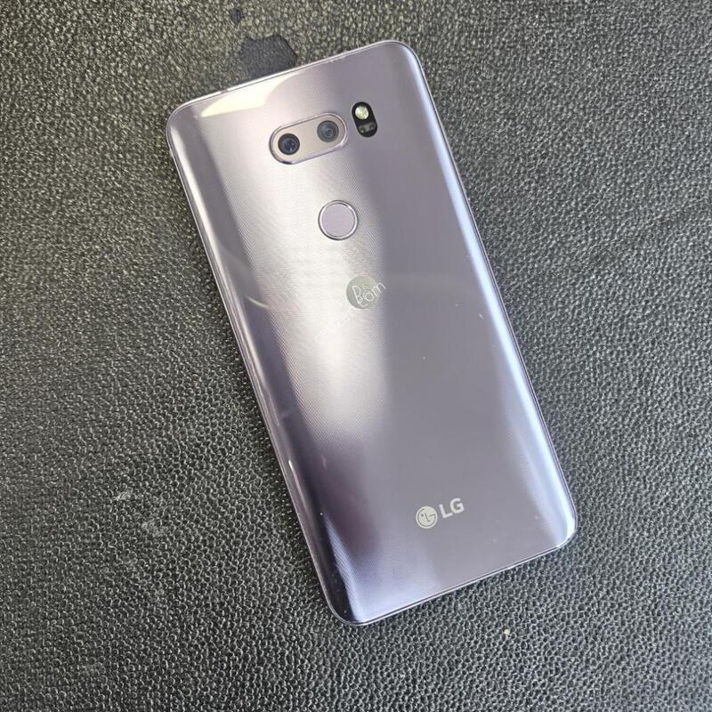 ������ ����V30S �������� �ܸ��� �߰���