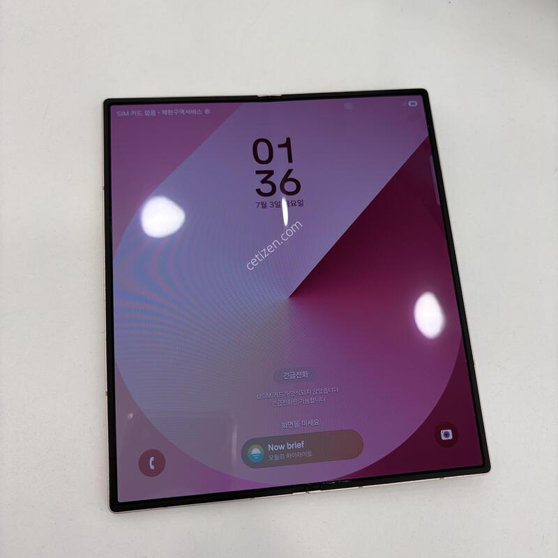 �Ｚ ����������6 (SM-F956N) ȭ��Ʈ��ũ AAA��