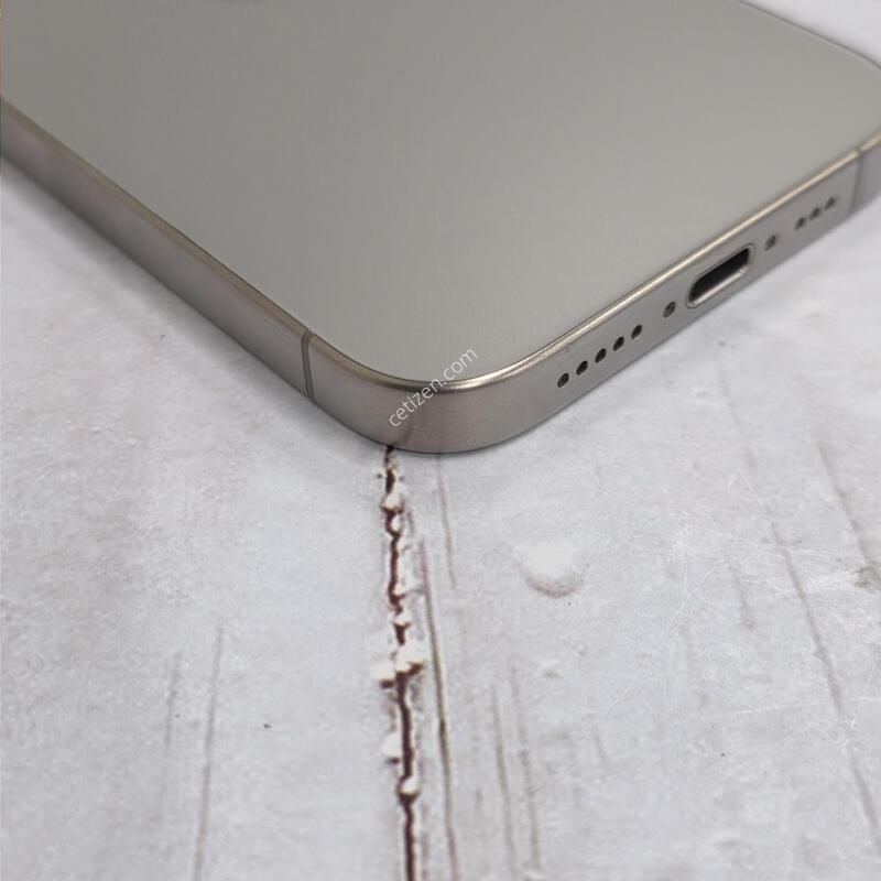 15���� 256GB