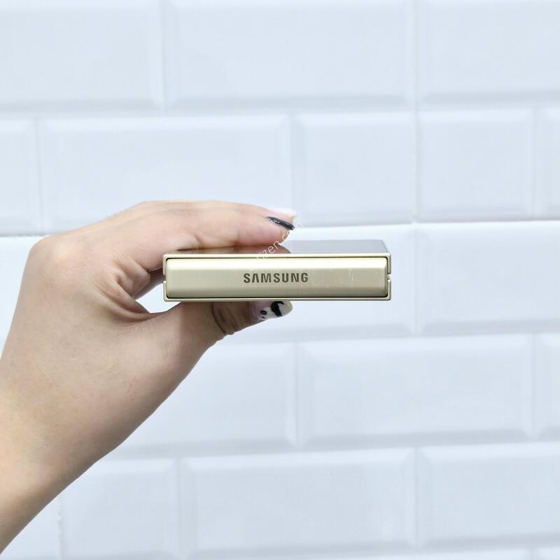 ������Z�ø�6 ���ο� 256GB