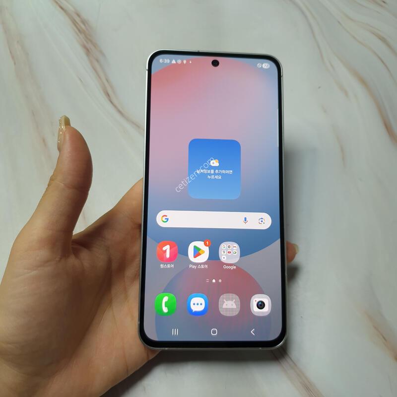 LG ������ S24FE ���� 256G A�� �Ǹ��մϴ�