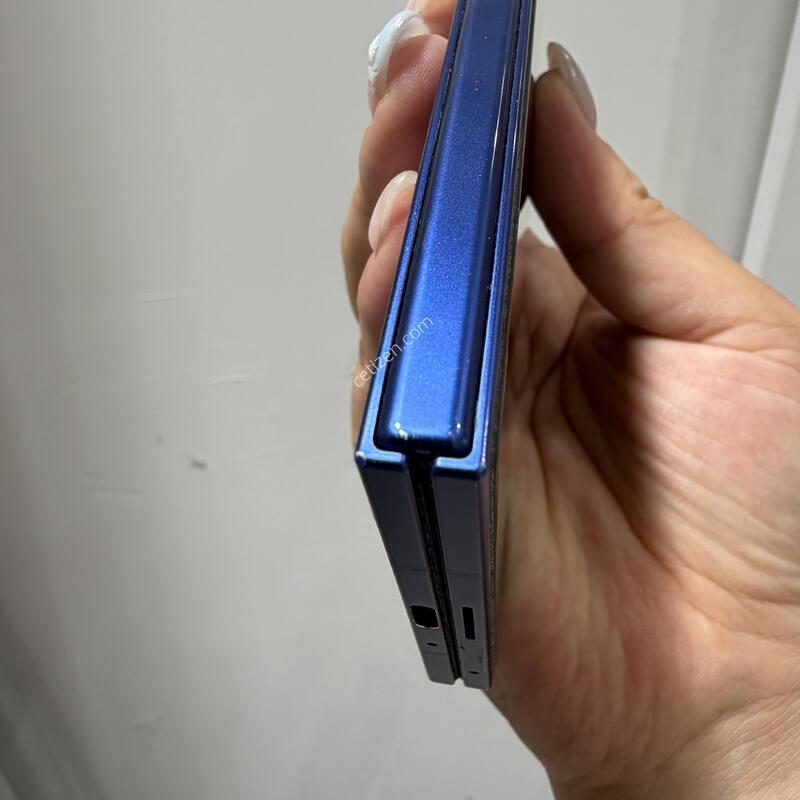 Z����7 512GB