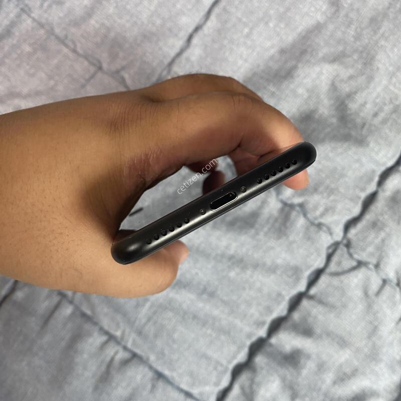 ������se2 ���� 128GB (87%)