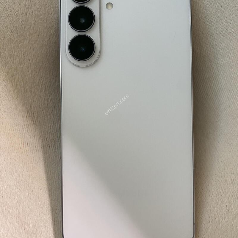 ������ S26+ ȭ��Ʈ