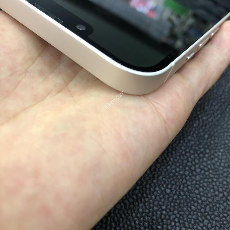 ������13 ȭ��Ʈ 128G,����� �ֻ�,����,���� ���⽺,���͸����� 92%