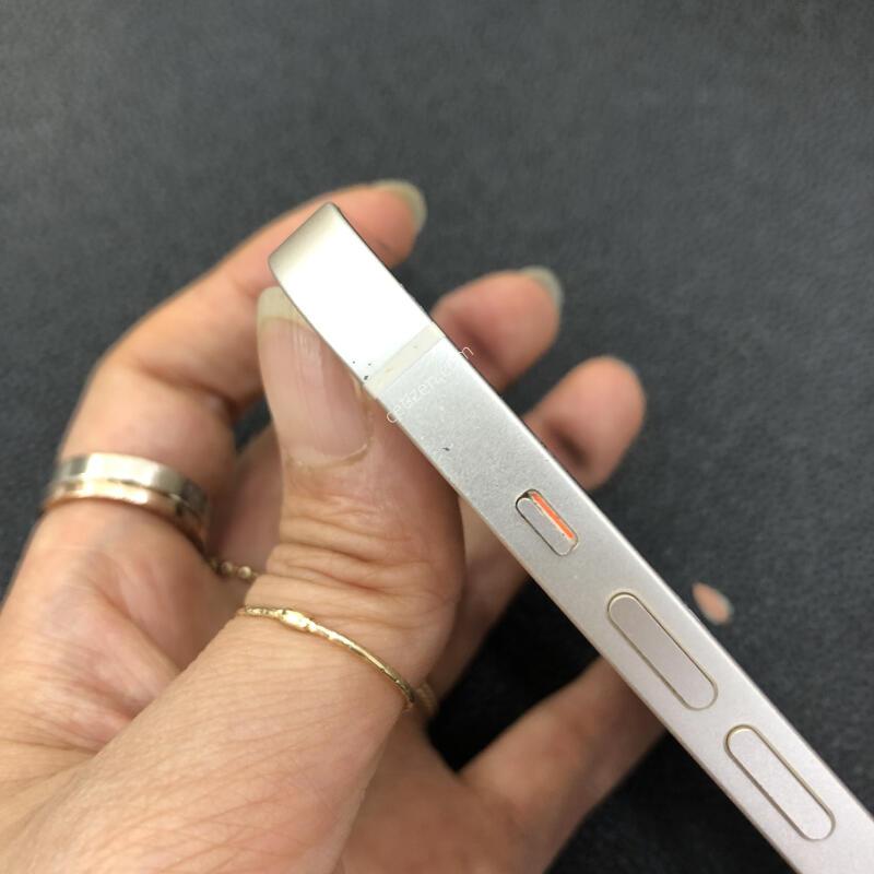 ������13 ȭ��Ʈ 128G,����� �ֻ�,����,���� ���⽺,���͸����� 92%