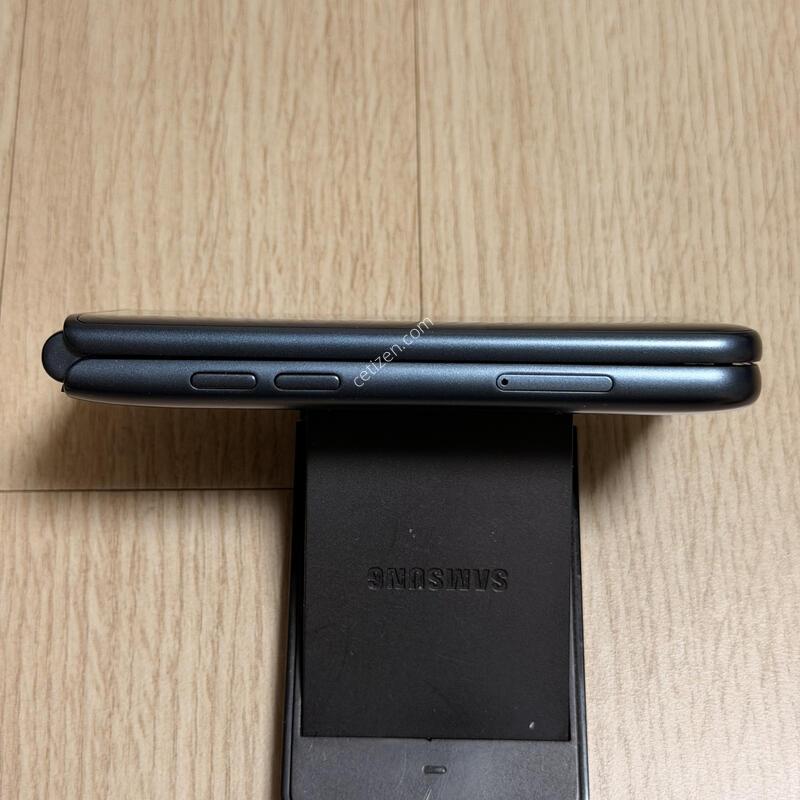 �̻�� S�� ���̺� M140 ��Ÿ�� ����2 �ε������ 32GB