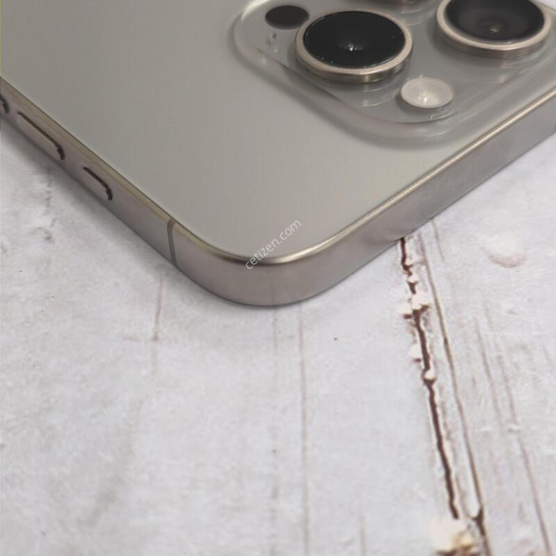 15���� 256GB