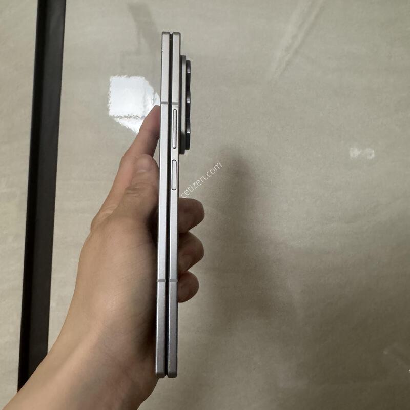 ������Z����7 512GB