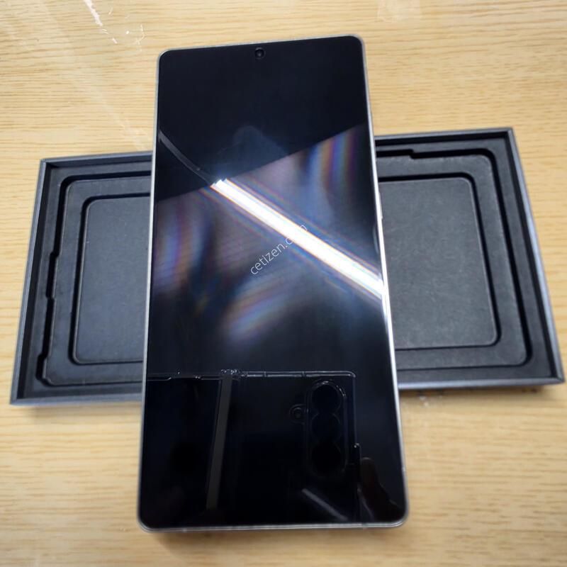 (s��)������s25��Ʈ�� �ڱ��� ƼŸ���׷��� 512G