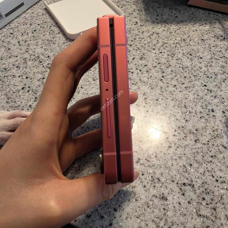 �ø�7 ���� 512G�Ǹ��մϴ�