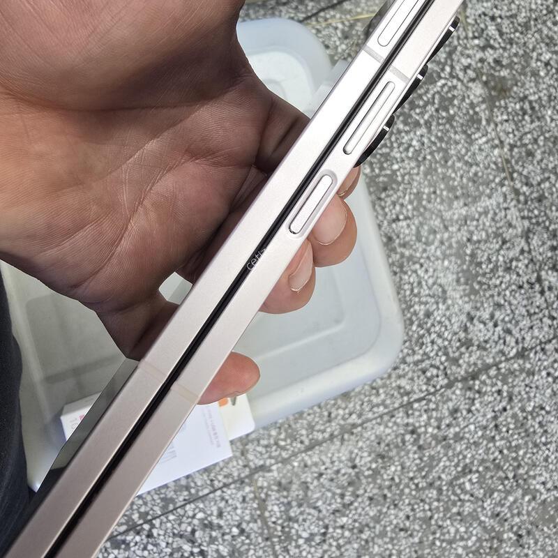 SK ����6(F956) 256G ��ũ���� �������� ����� �˴ϴ�
