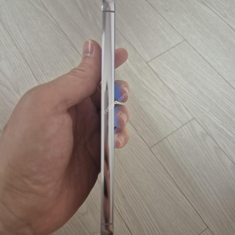 ������S23�÷��� �󺥴� �˴ϴ�.
