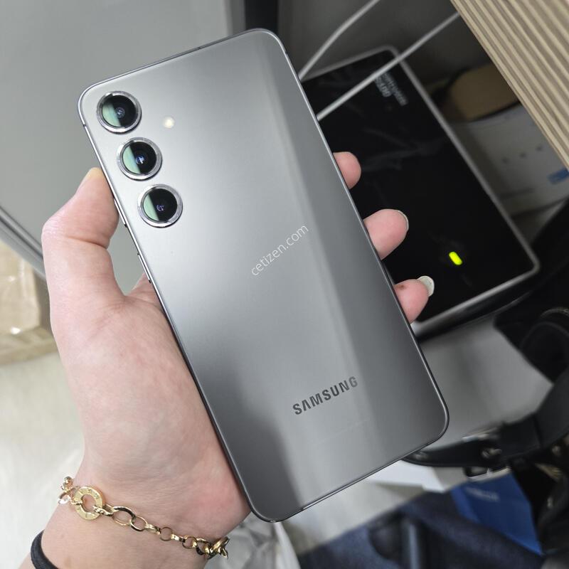 �������⽺ ���ܻ�!25��1������  ������ S24+ ���� 256GB