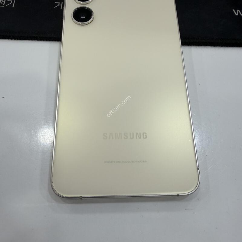 ������ S24 �÷��� S926 ���ο� 256�Ⱑ ���� ���� ����������� ���ϰ� �ѱ�ϴ�