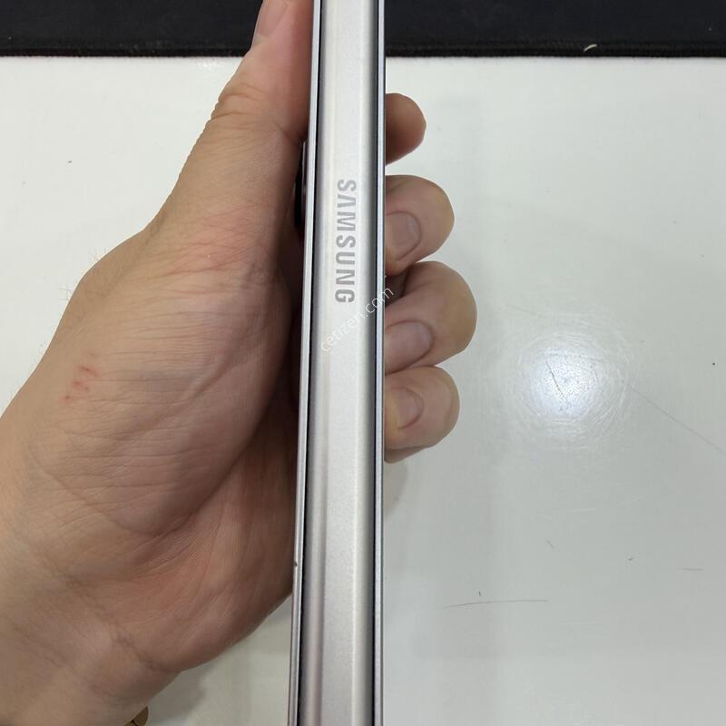 ������ ����6 F956 �ǹ� 256�Ⱑ ����������� ���ϰ� �ѱ�ϴ�~