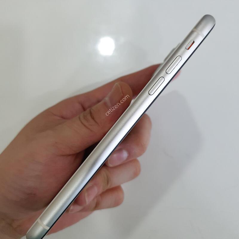 ������11 64G ���ܻ� �������⽺ ���±� �߰��� �����
