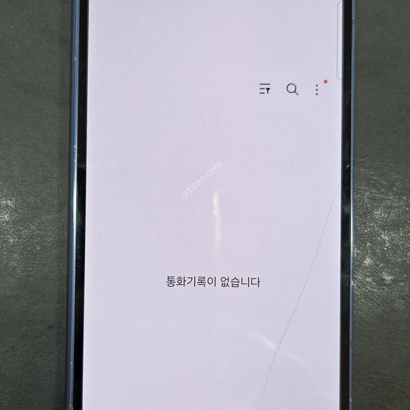 ������ ����6 (256GB) ��ũ���� �Ǹ��մϴ�.