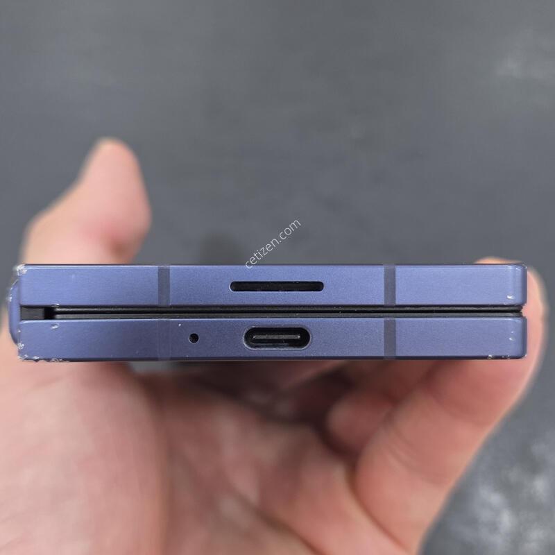 ������ ����6 (256GB) ��ũ���� �Ǹ��մϴ�.