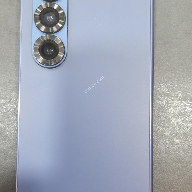 ������ ����6 (256GB) ��ũ���� �Ǹ��մϴ�.