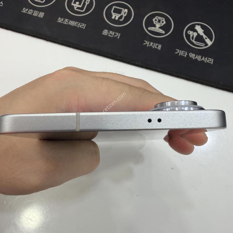 ������ S25 ���� S937 ���̽����� 256�Ⱑ ���� ���� �������� ����� ���ϰ� �ѱ�ϴ�