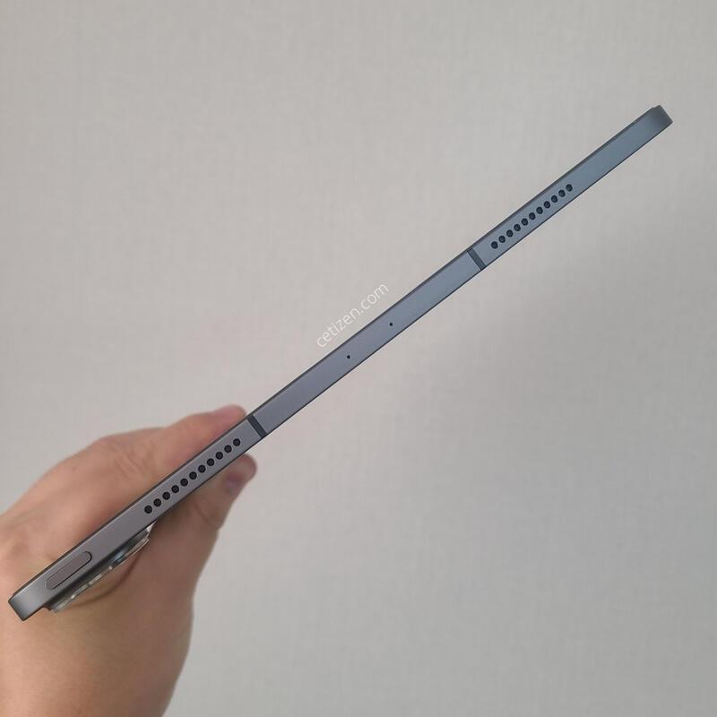 �����е����� 12.9 5���� 1TB ���귯 �Ǹ��մϴ�