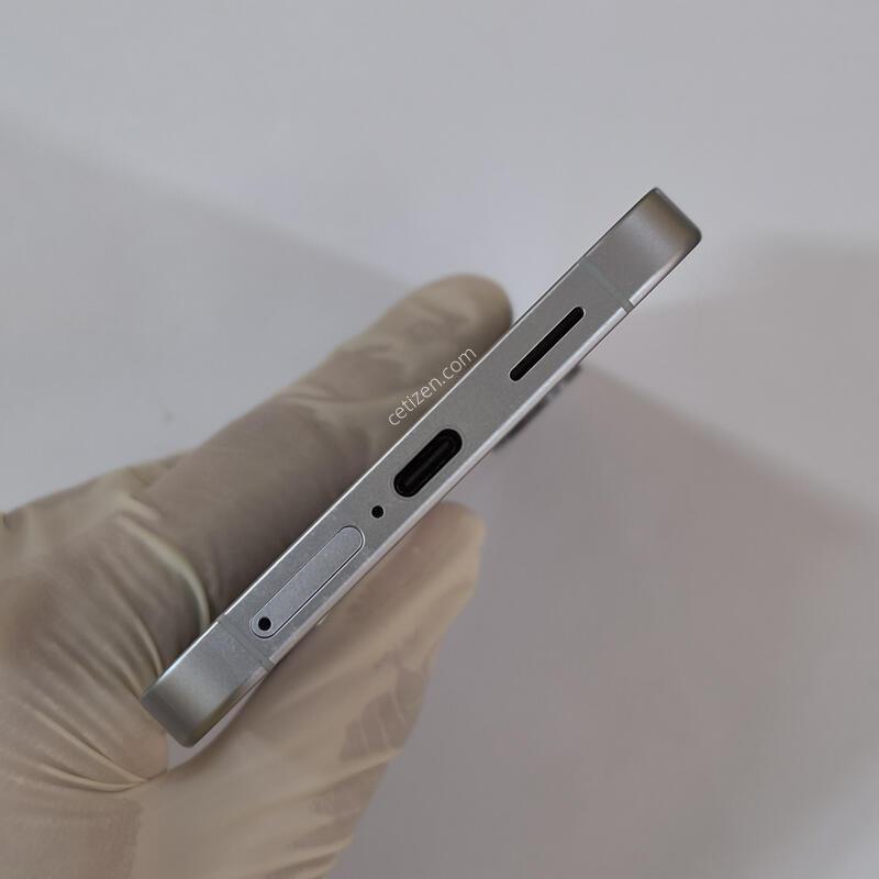 ������ S25 �÷��� 256GB ���̽����� 78700