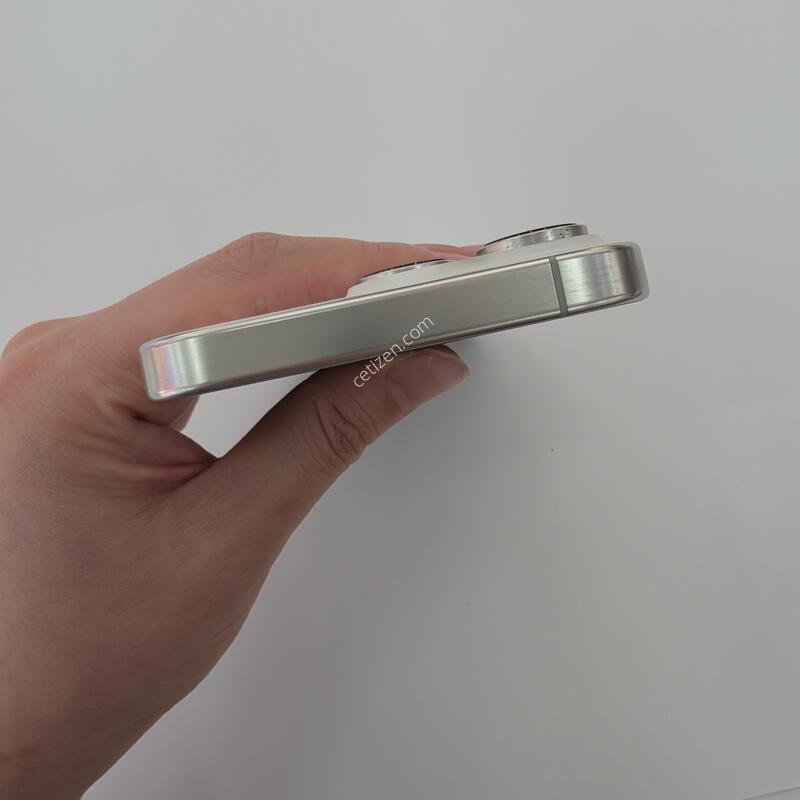 ������16���� 256GB �ǹ� ����S