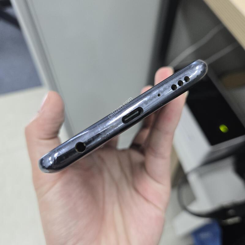 LG Q92 ���� 128GB AAA�� �Ǹ�