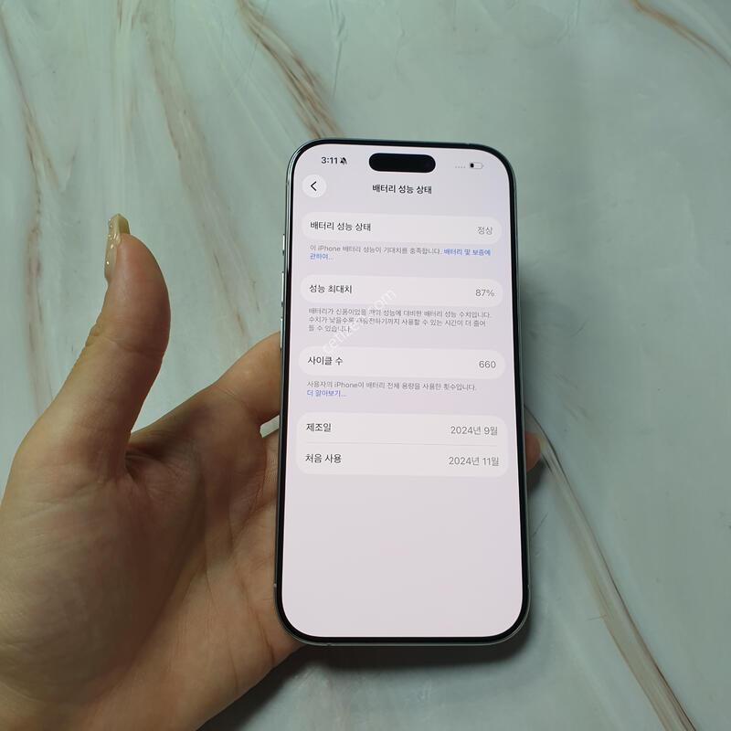������16���� ȭ��ƮƼŸ�� 128G ������ �Ǹ��մϴ�