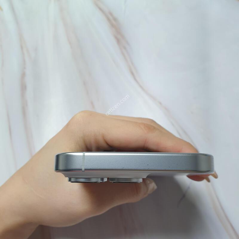 ������16���� ȭ��ƮƼŸ�� 128G ������ �Ǹ��մϴ�