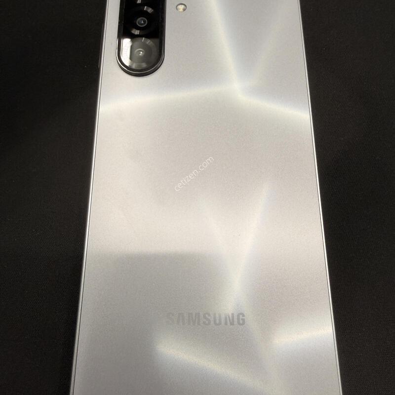 A17 128GB �ǹ��÷� [ S��� ] ���̽� �� �ʸ�����