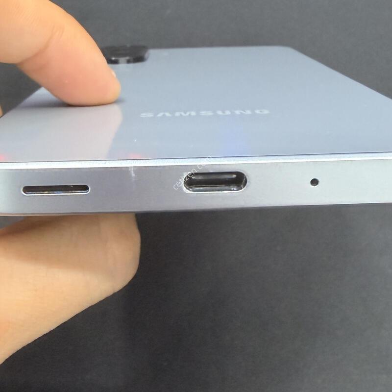A17 128GB �ǹ��÷� [ S��� ] ���̽� �� �ʸ�����