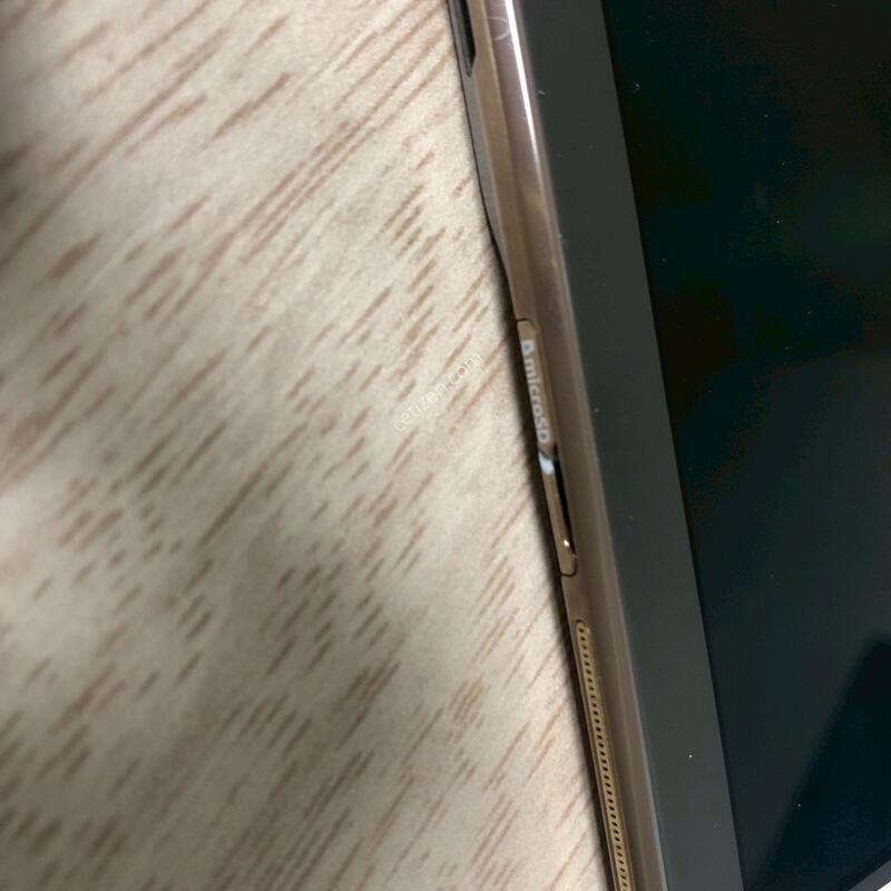 ������ ��S 10.5(T800) �������� ����� ���� Ű���� �Բ� �Ǹ�
