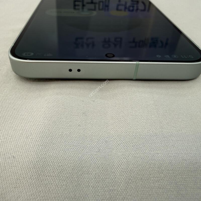 ������S 25 + ��Ʈ �Ǹ� �մϴ�.