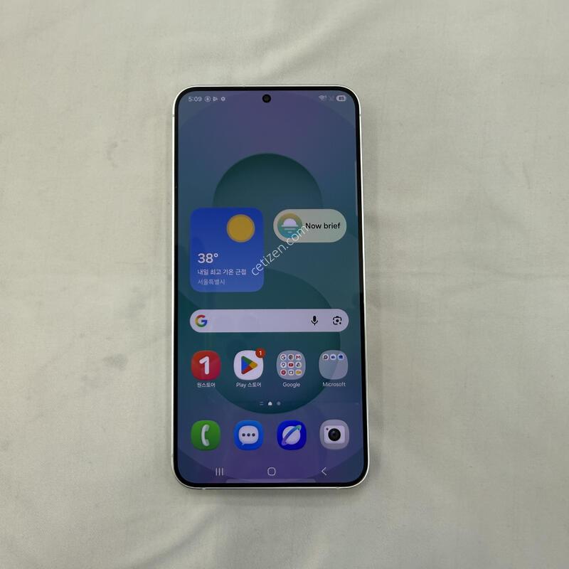 ������S 25 + ��Ʈ �Ǹ� �մϴ�.
