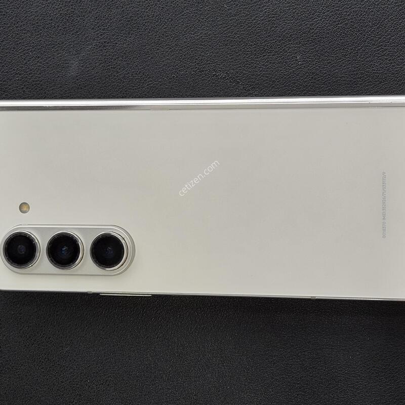 (S��) ����������5 512G ũ�� �Ǹ��մϴ�.����Ȯ�����ּ���