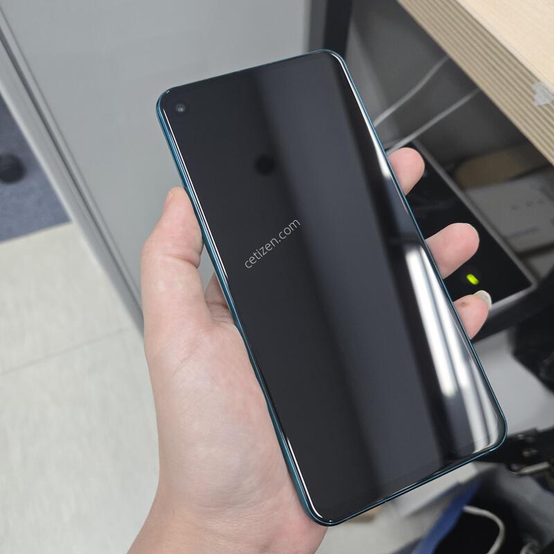 ������ A9���� �׸� 128GB ���ܻ� ����