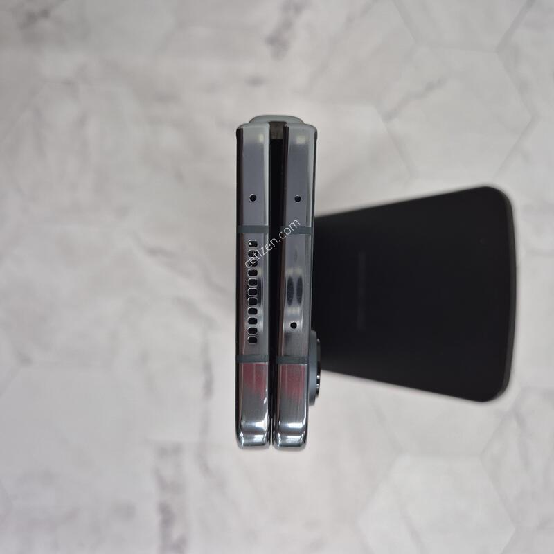 ������Z����4 �׷��� 512GB