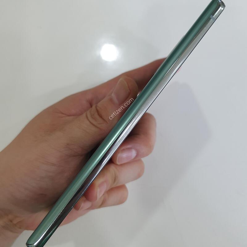 �����ó�Ʈ20 256G ���ܻ� ���±� �߰��� �����