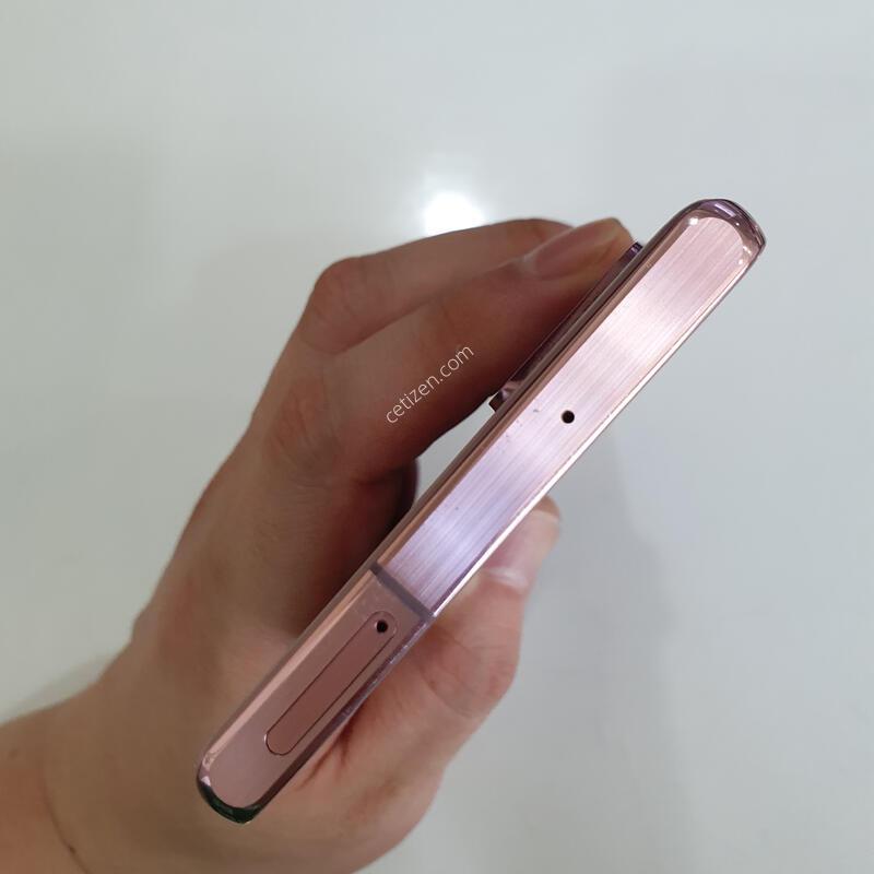 �����ó�Ʈ20 256G ���ܻ� ���±� �߰��� �����