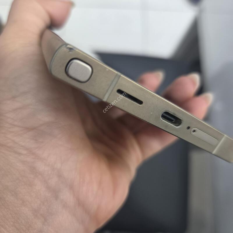 24��Ʈ�� 256 �˴ϴ�