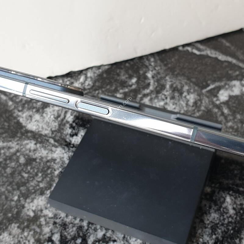 SK ������Z����4 (F936N) �׷��� 512�Ⱑ (0113403)