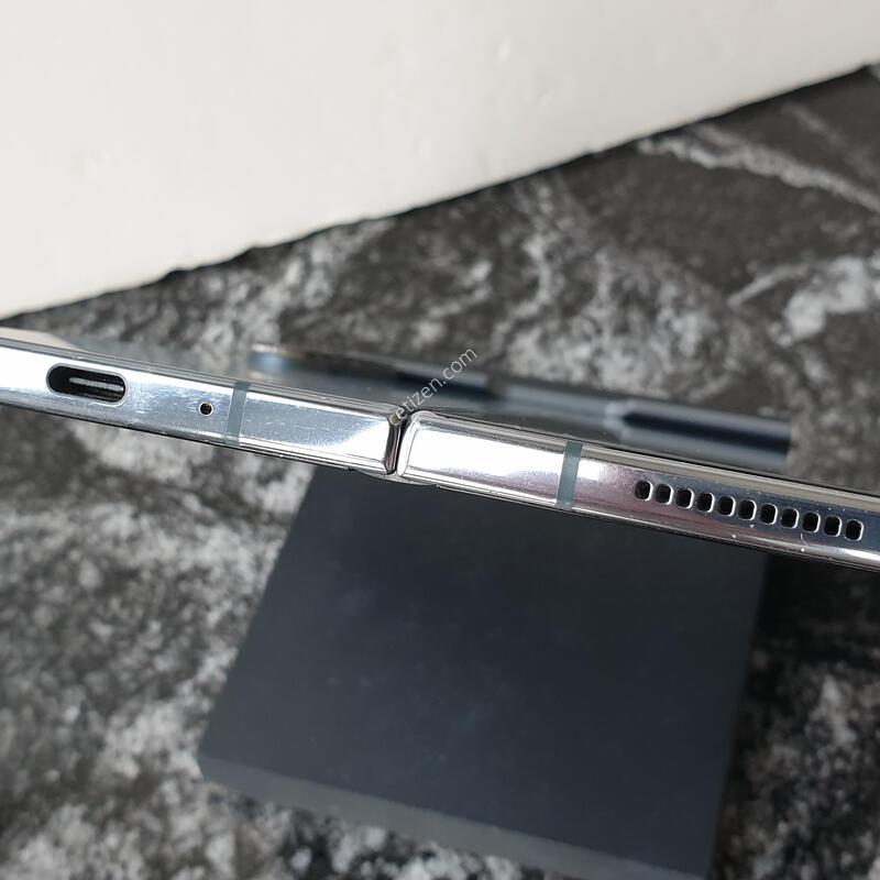 SK ������Z����4 (F936N) �׷��� 512�Ⱑ (0113403)
