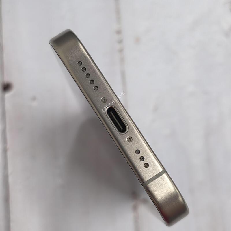 15���� 256GB