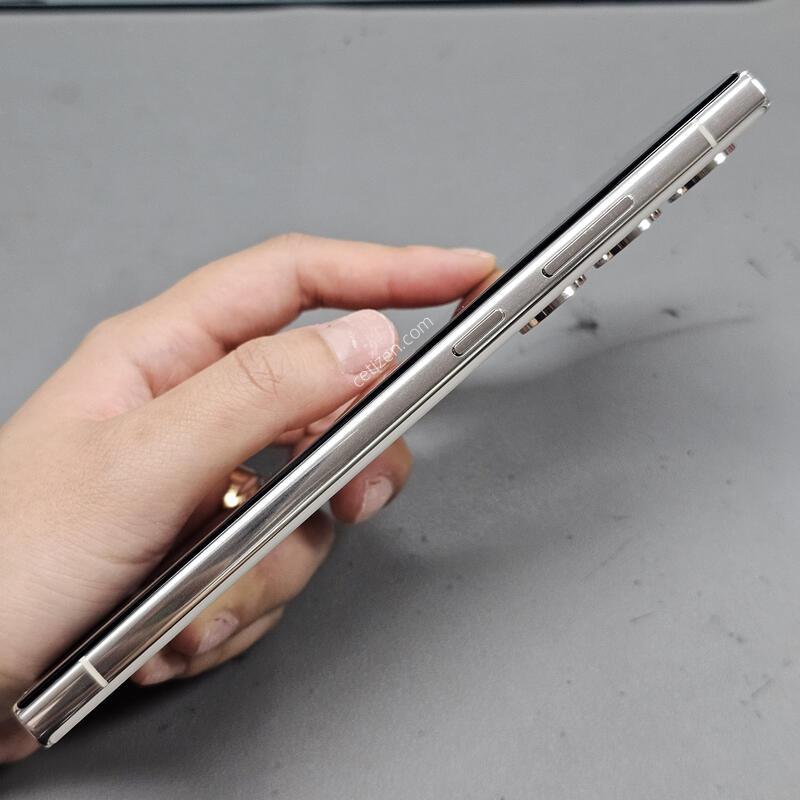 �Ｚ ������ S23��Ʈ�� 256GB ũ�� ������ ������ �߰��� ~!
