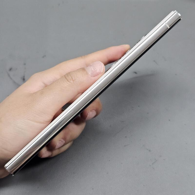 �Ｚ ������ S23��Ʈ�� 256GB ũ�� ������ ������ �߰��� ~!