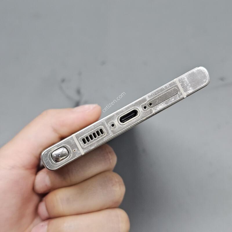 �Ｚ ������ S23��Ʈ�� 256GB ũ�� ������ ������ �߰��� ~!