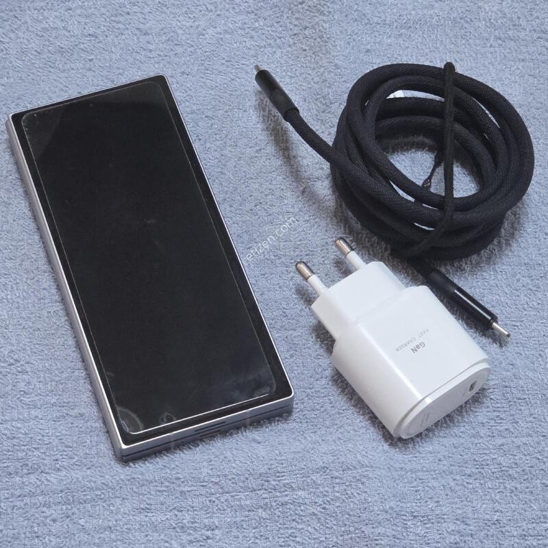 �Ｚ ������ Z����6 �ǹ� 256GB �� ��ǰ�� �Ǹ�