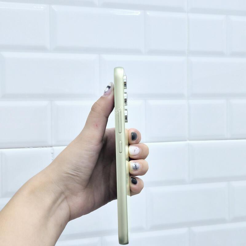 ����������4 ���� 128GB